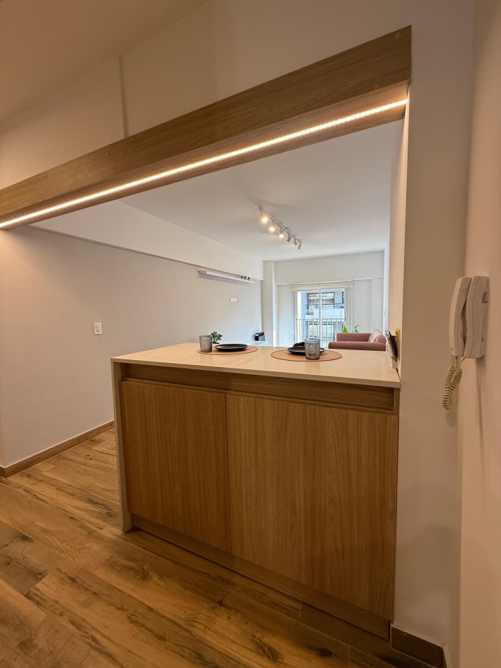 3 amb balcon y cochera Las Heras 2548