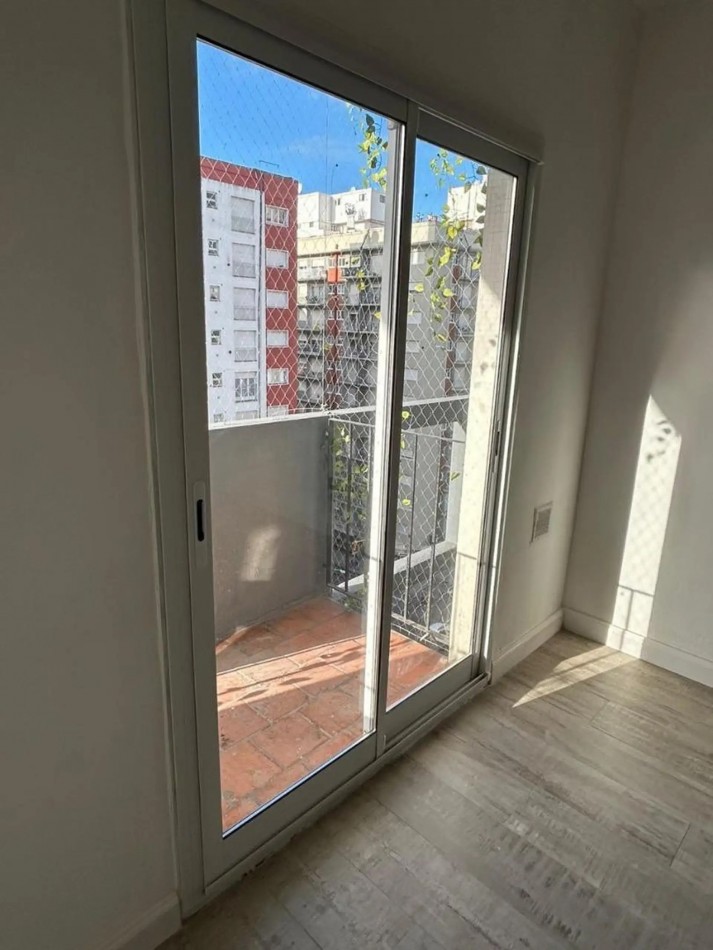 Monoambiente Plaza Mitre Colon 2628