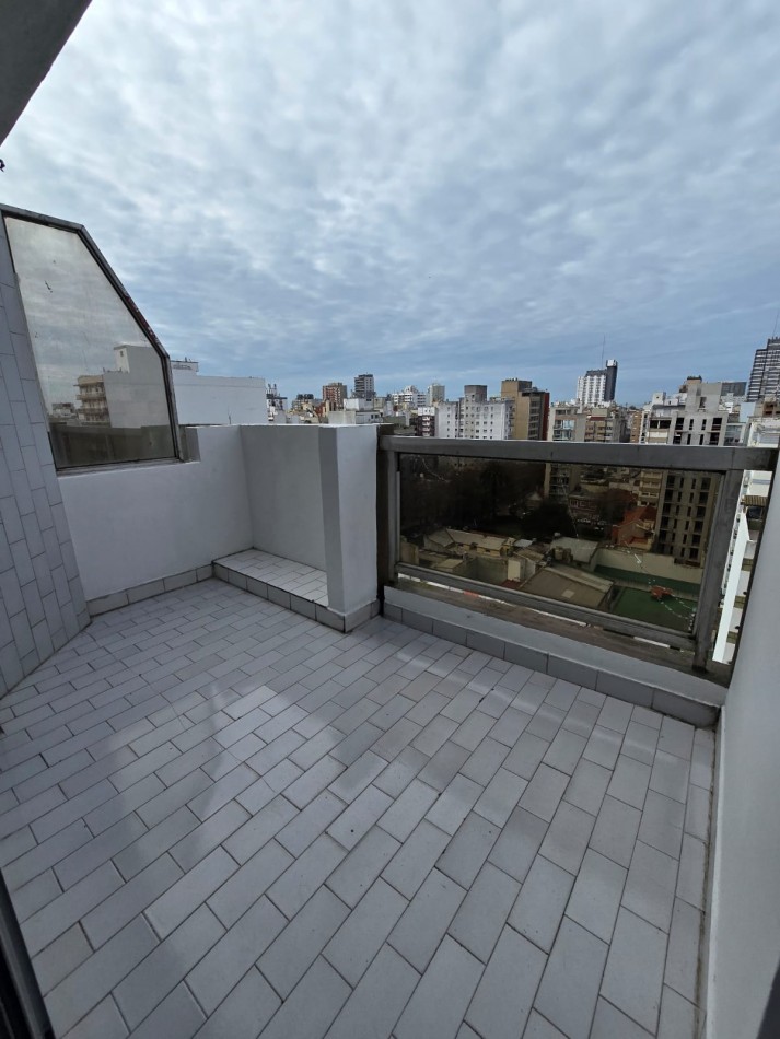 2 amb balcon y cochera Independencia 1449