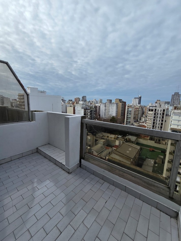 2 amb balcon y cochera Independencia 1449