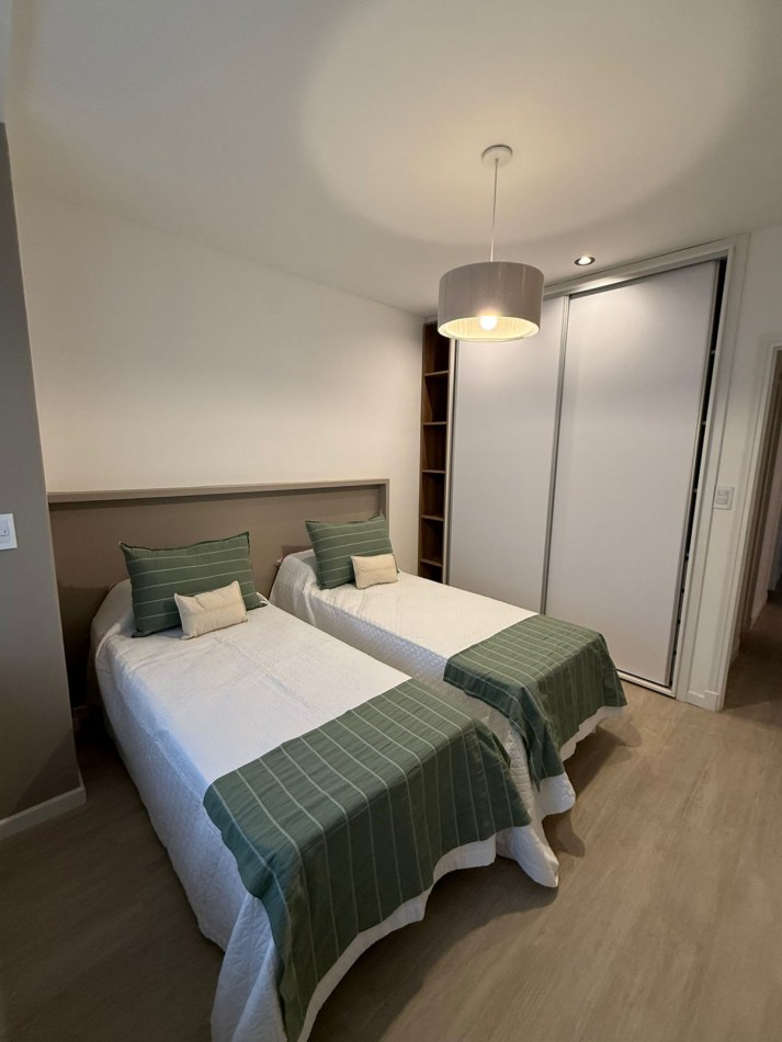 3 amb a la calle c/balcon Av Colon 3020