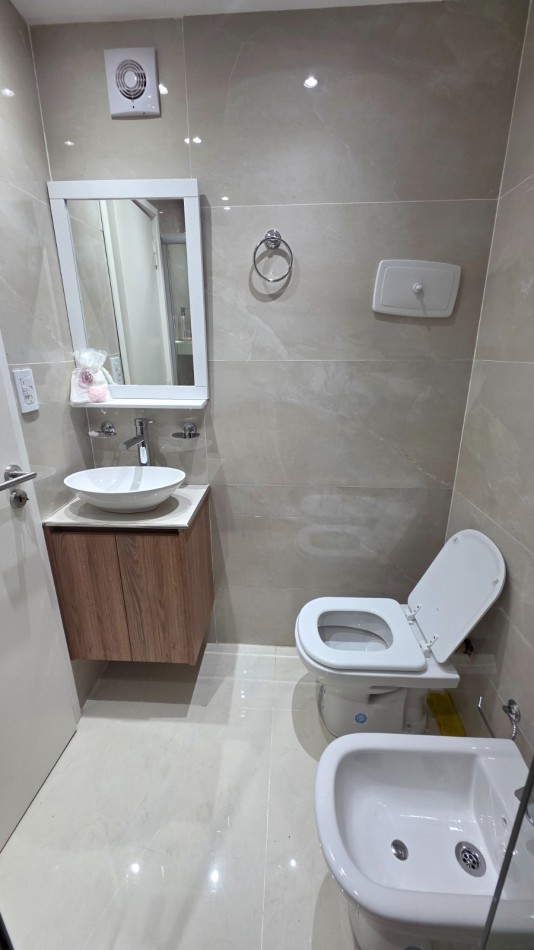 2 amb al frente Bolivar 2306