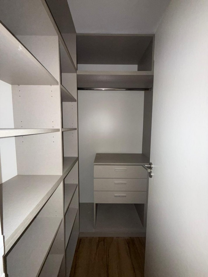 Dto 3 amb en dos plantas San Luis 1830