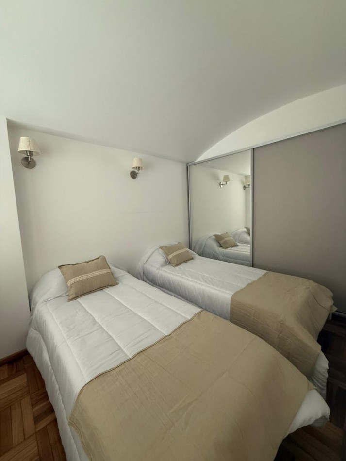 Dto 3 amb en dos plantas San Luis 1830