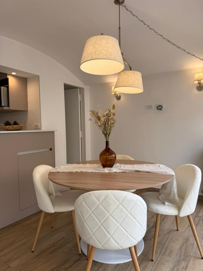 Dto 3 amb en dos plantas San Luis 1830