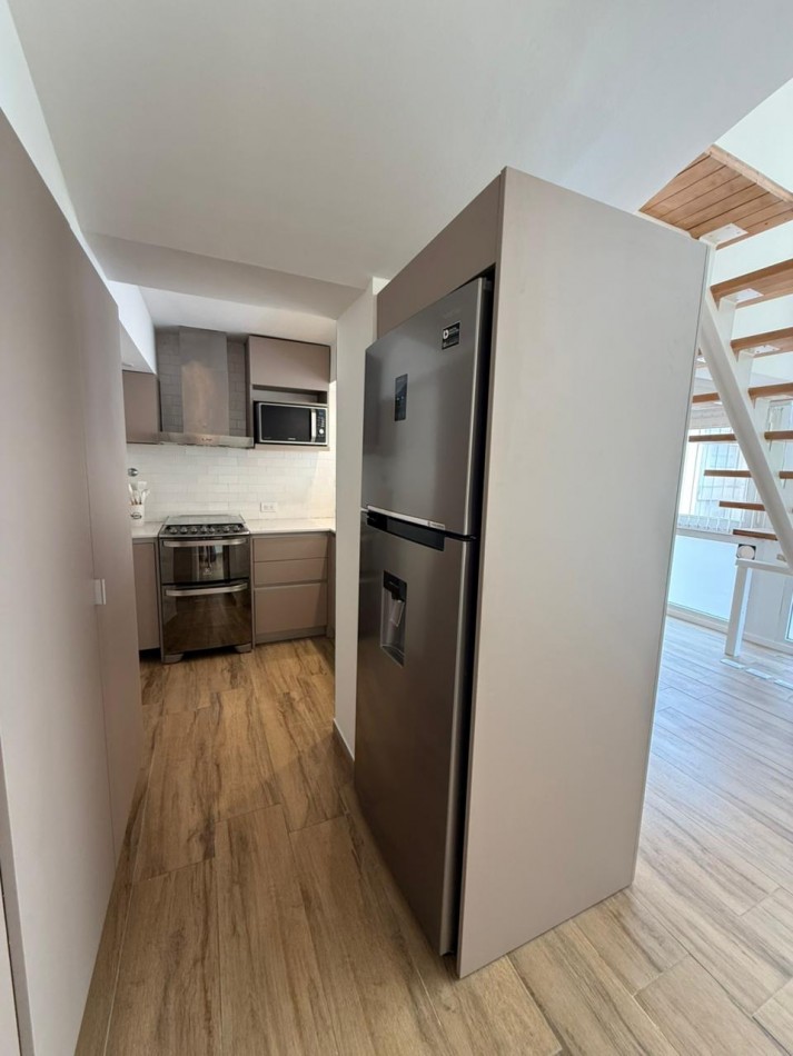 Dto 3 amb en dos plantas San Luis 1830