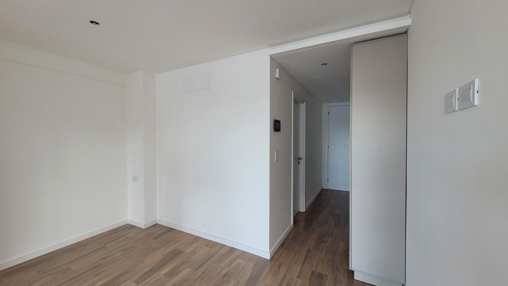 Monoambiente a estrenar Garay 3451